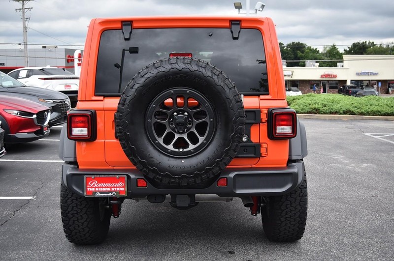 Jeep Wrangler Vehicle Image 06