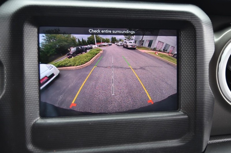Jeep Wrangler Vehicle Image 12