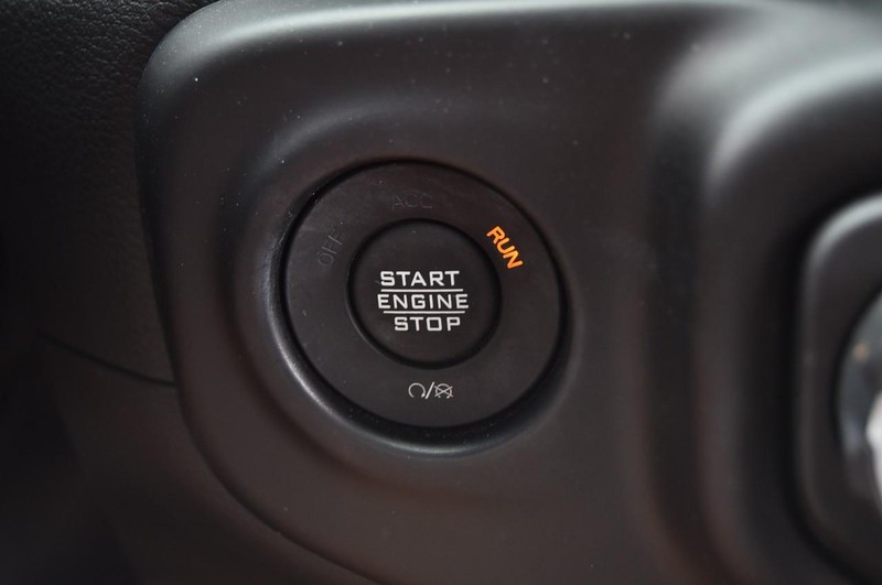 Jeep Wrangler Vehicle Image 19