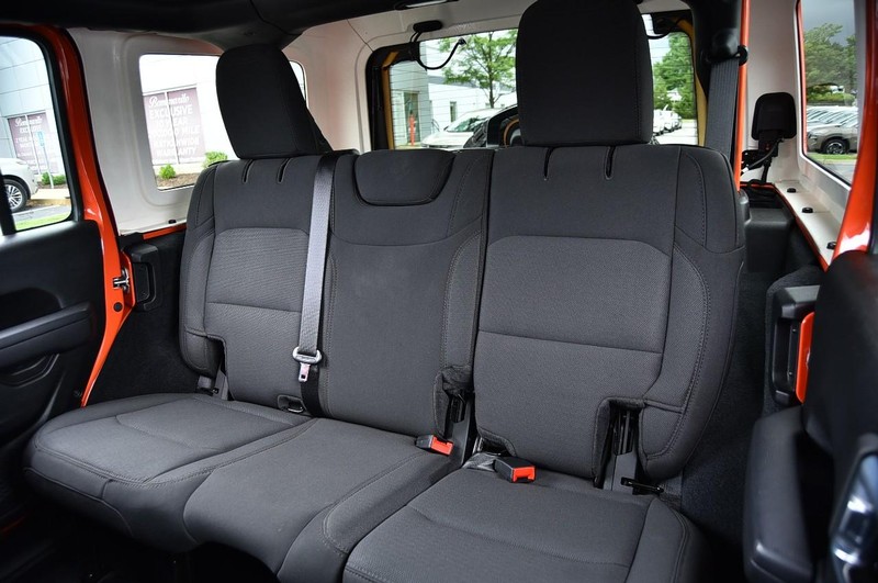 Jeep Wrangler Vehicle Image 23