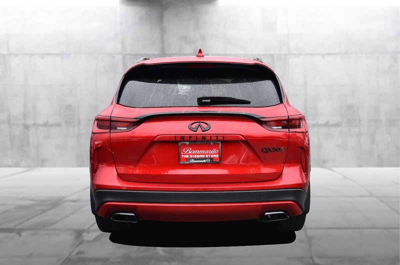 INFINITI QX50 Vehicle Image 06