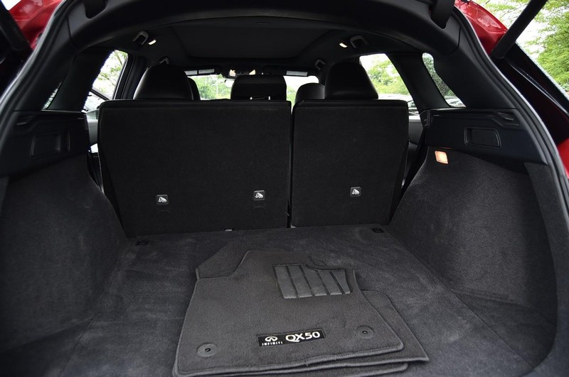 INFINITI QX50 Vehicle Image 29
