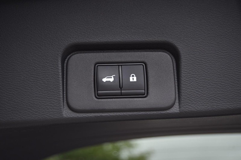 Nissan Rogue Vehicle Image 29
