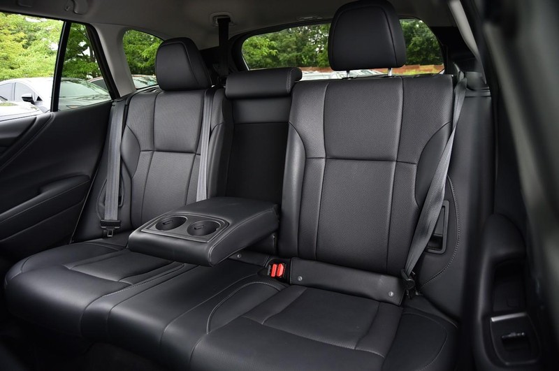 Subaru Outback Vehicle Image 24