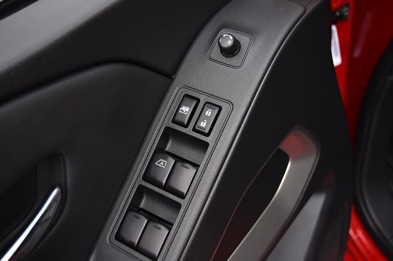 Nissan Frontier Vehicle Image 10