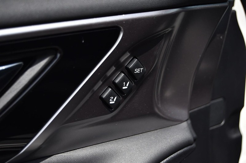 Subaru Outback Vehicle Image 11