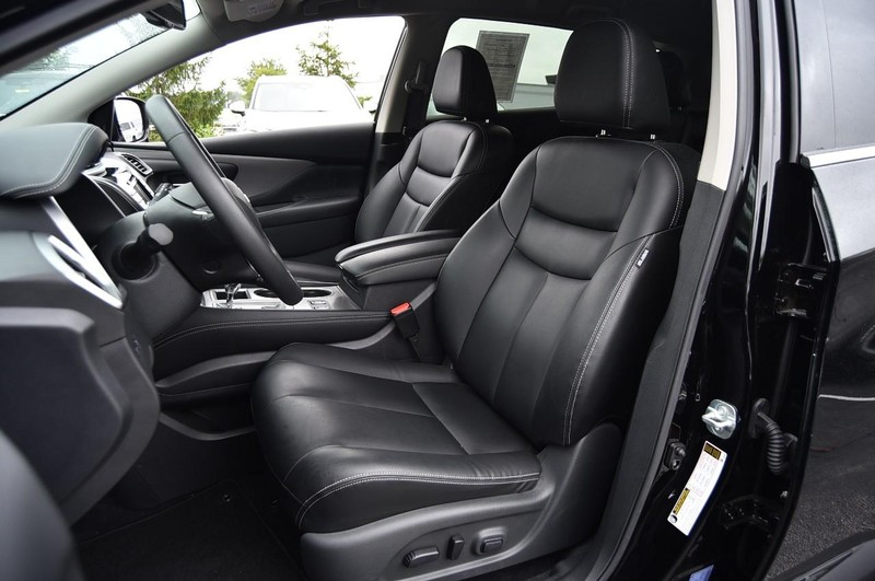 Nissan Murano Vehicle Image 20