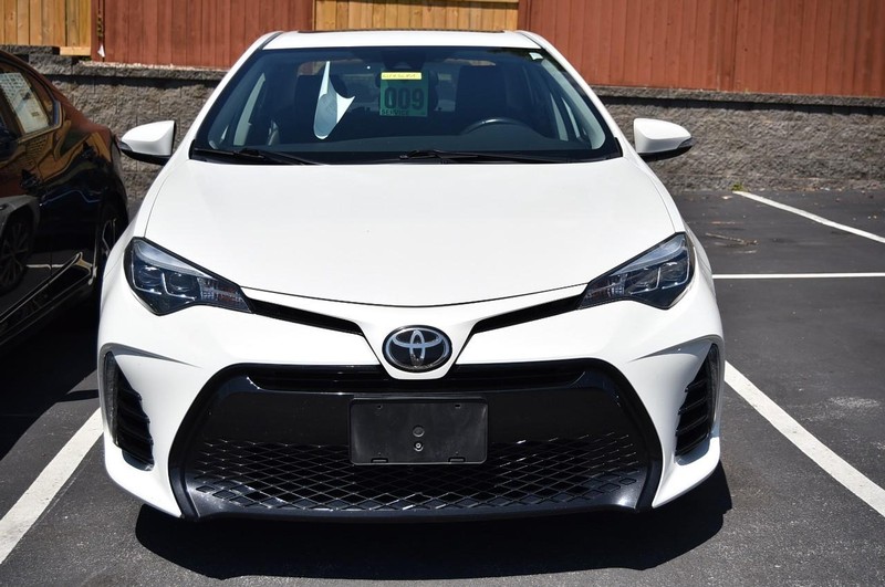 Toyota Corolla Vehicle Image 03