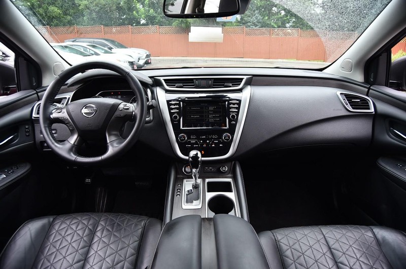 Nissan Murano Vehicle Image 08