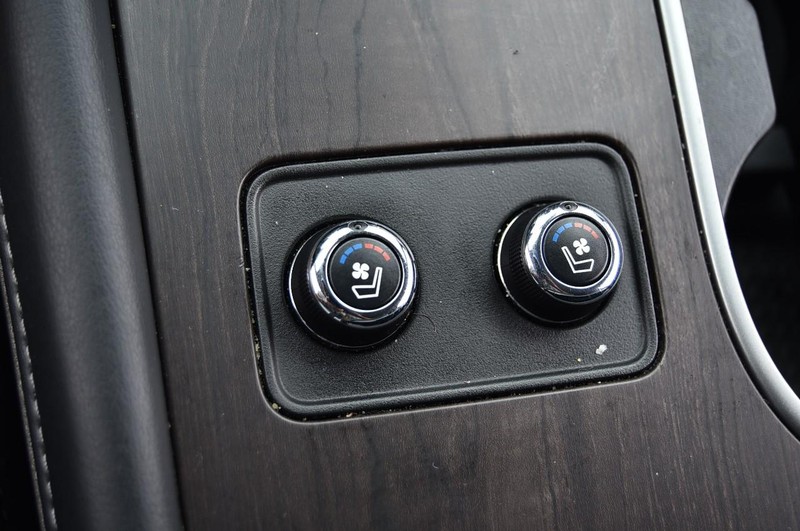 Nissan Murano Vehicle Image 19
