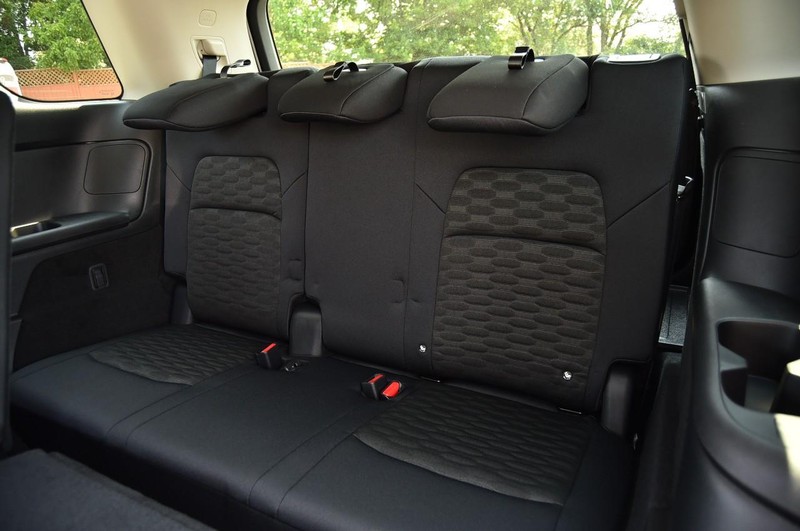 Nissan Pathfinder Vehicle Image 24