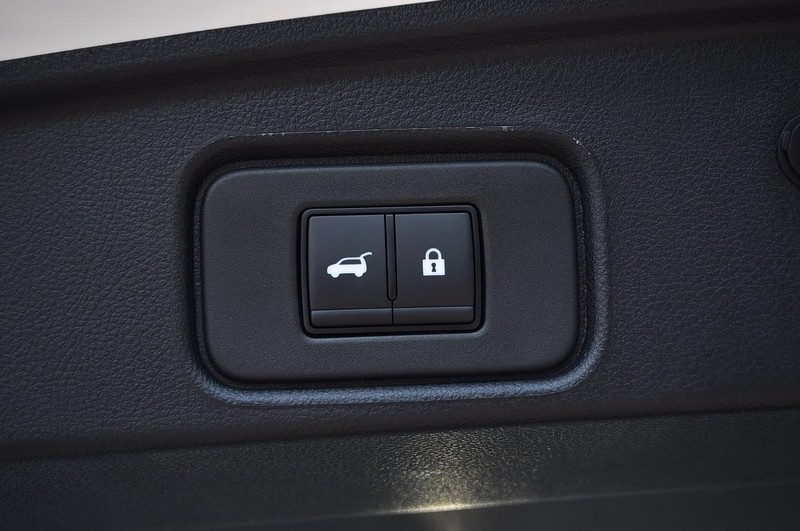 Nissan Pathfinder Vehicle Image 26
