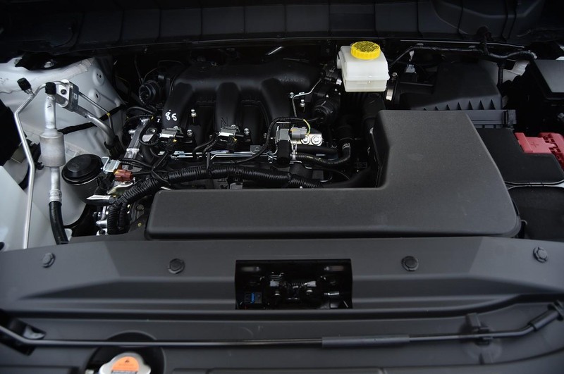 Nissan Pathfinder Vehicle Image 27