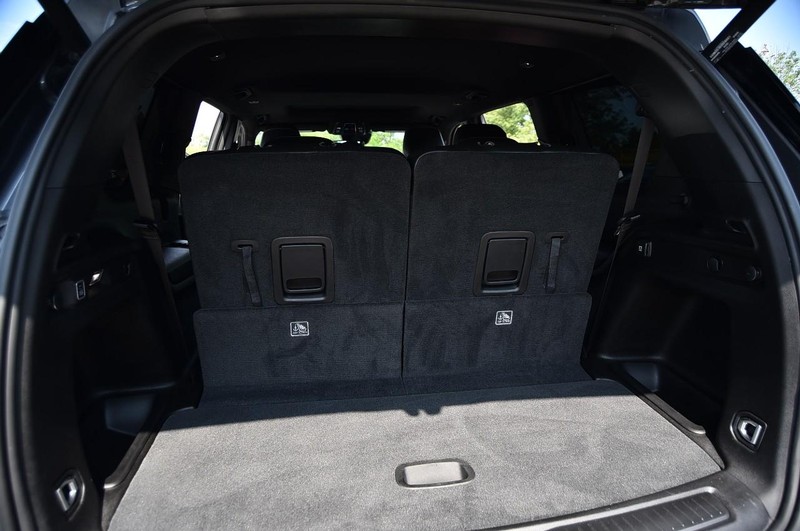 Jeep Grand Cherokee L Vehicle Image 28
