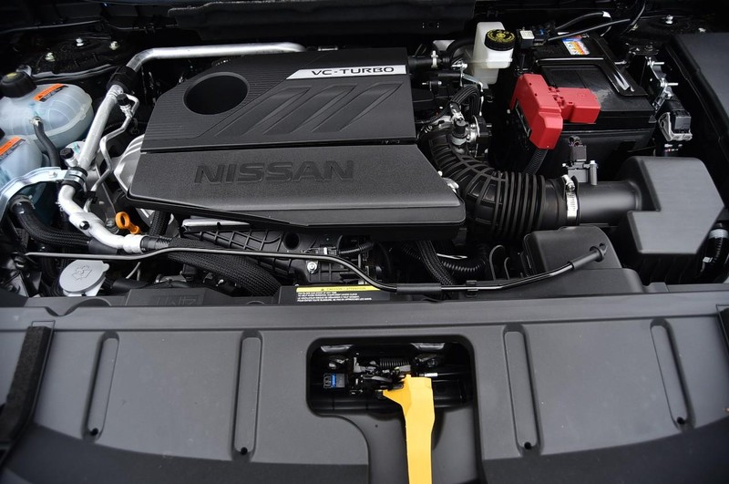 Nissan Rogue Vehicle Image 30