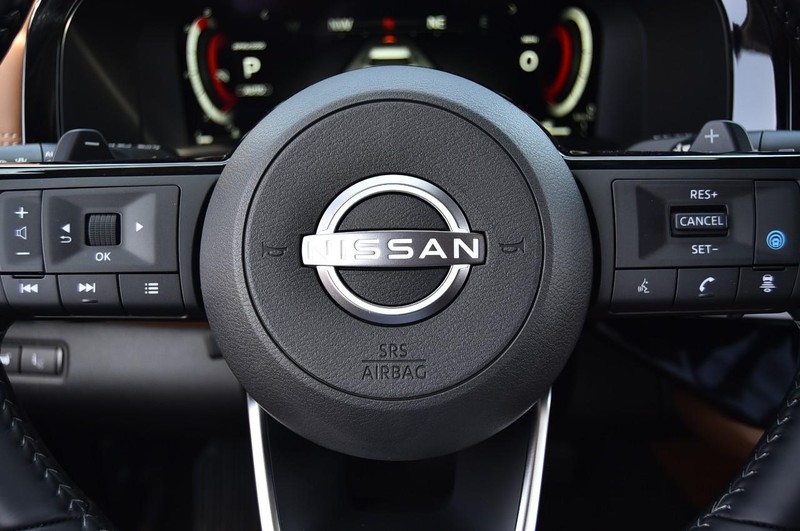 Nissan Pathfinder Vehicle Image 22
