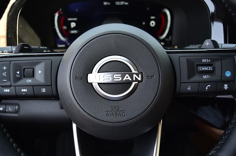 Nissan Pathfinder Vehicle Image 22