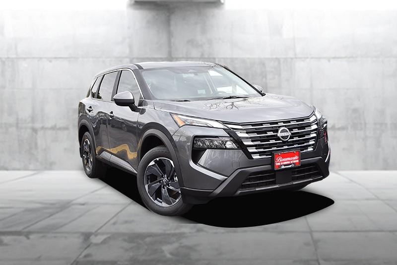 Nissan Rogue Vehicle Full-screen Gallery Image 2