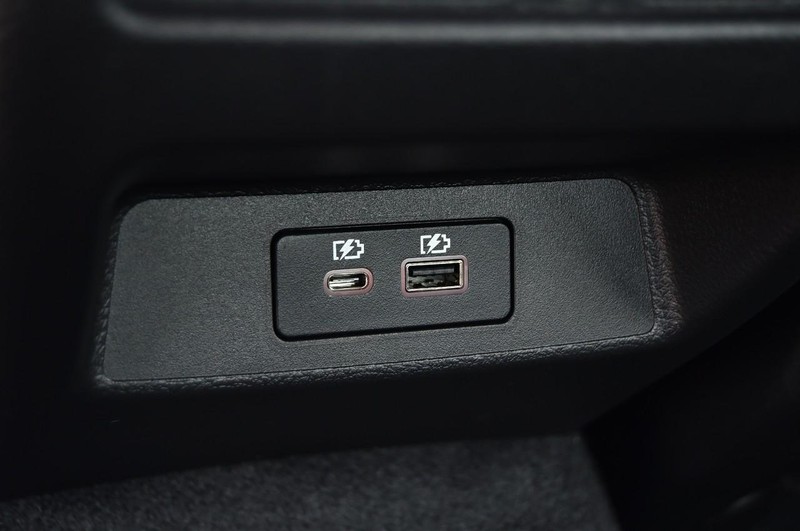 Nissan Altima Vehicle Image 25