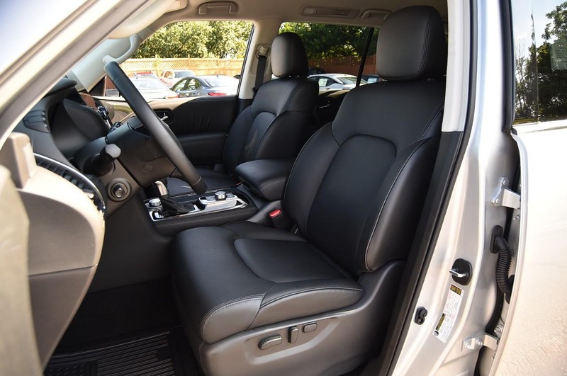 Nissan Armada Vehicle Image 22