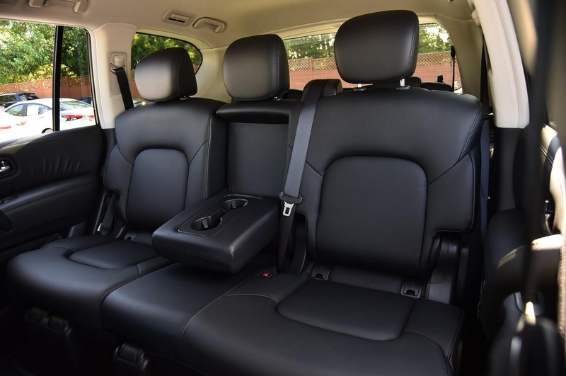 Nissan Armada Vehicle Image 24