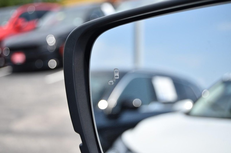 Honda Pilot Vehicle Image 11