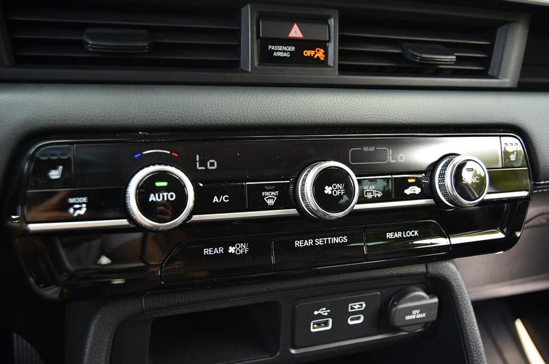 Honda Pilot Vehicle Image 16
