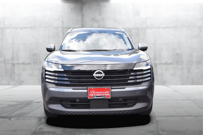 Nissan Kicks Vehicle Image 04