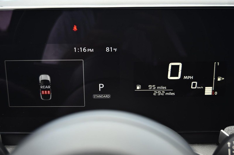 Nissan Kicks Vehicle Image 11