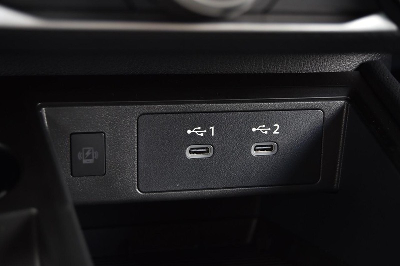 Nissan Kicks Vehicle Image 16