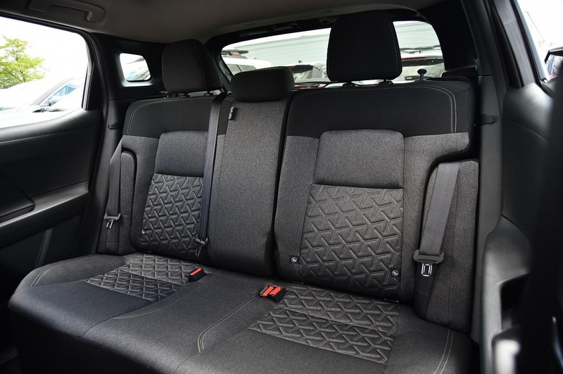 Nissan Kicks Vehicle Image 23