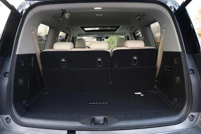 Nissan Armada Vehicle Image 07