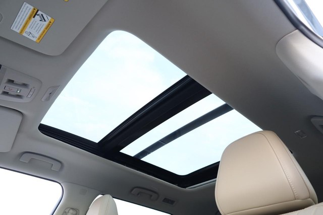 Nissan Armada Vehicle Image 10