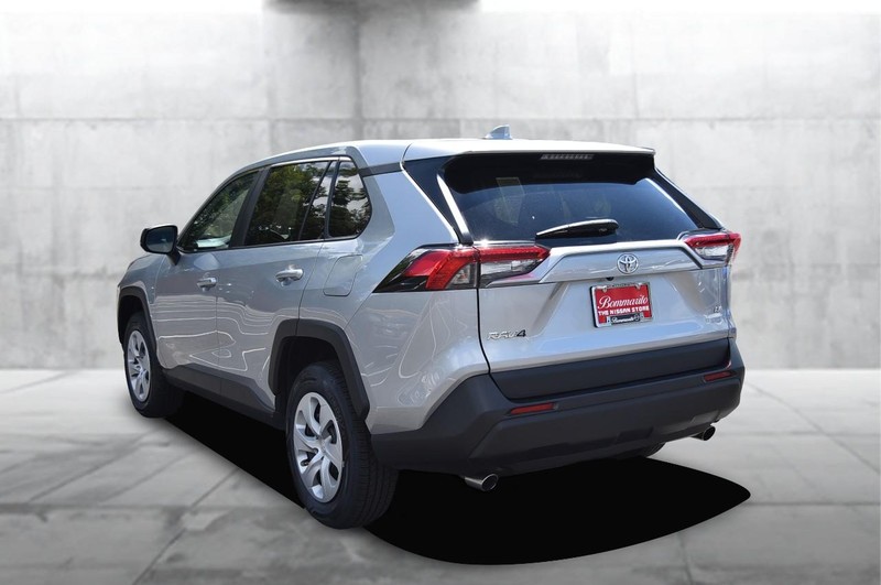 Toyota RAV4 Vehicle Image 07
