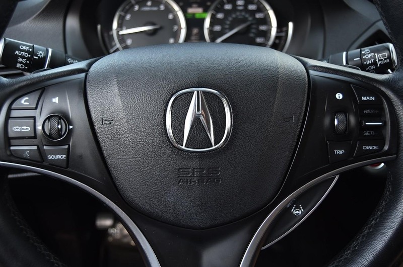 Acura MDX Vehicle Image 20