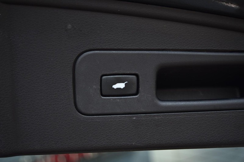 Acura MDX Vehicle Image 28