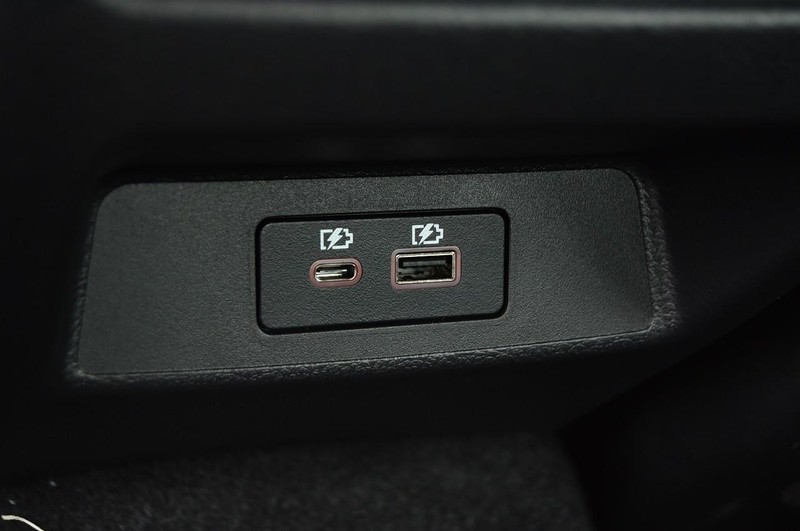 Nissan Altima Vehicle Image 24