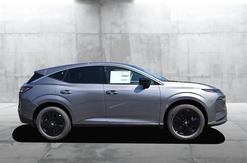 Nissan Murano Vehicle Image 05