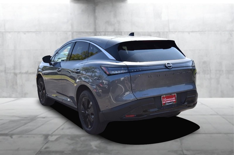 Nissan Murano Vehicle Image 07