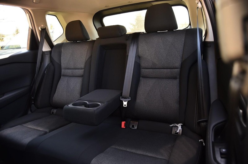 Nissan Rogue Vehicle Image 21