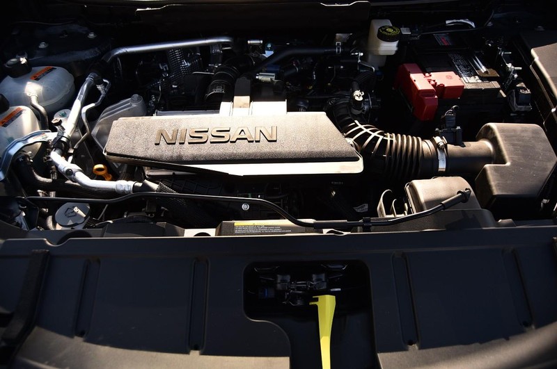 Nissan Rogue Vehicle Image 26