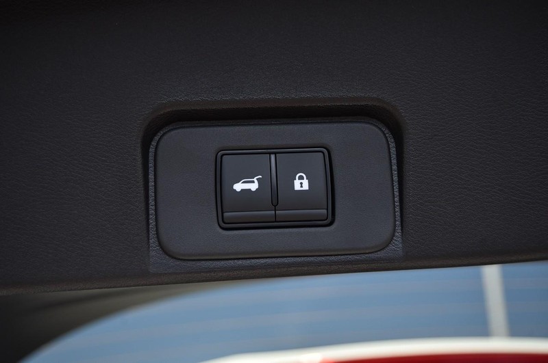Nissan Rogue Vehicle Image 27