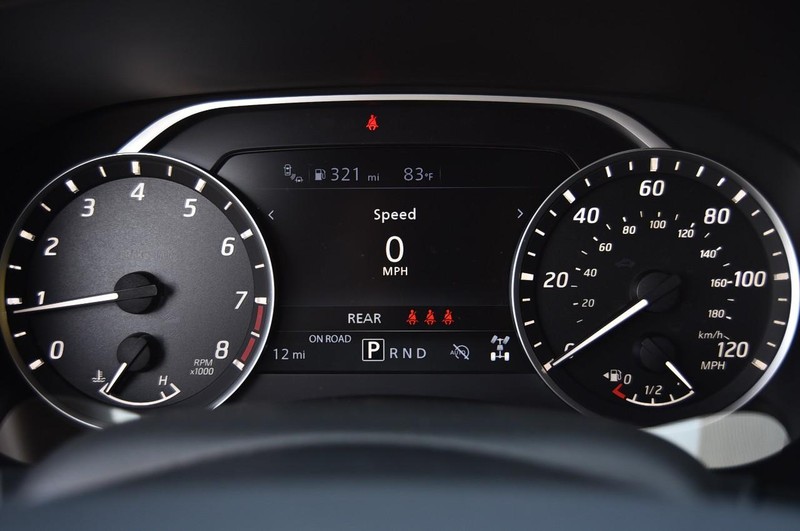 Nissan Frontier Vehicle Image 14