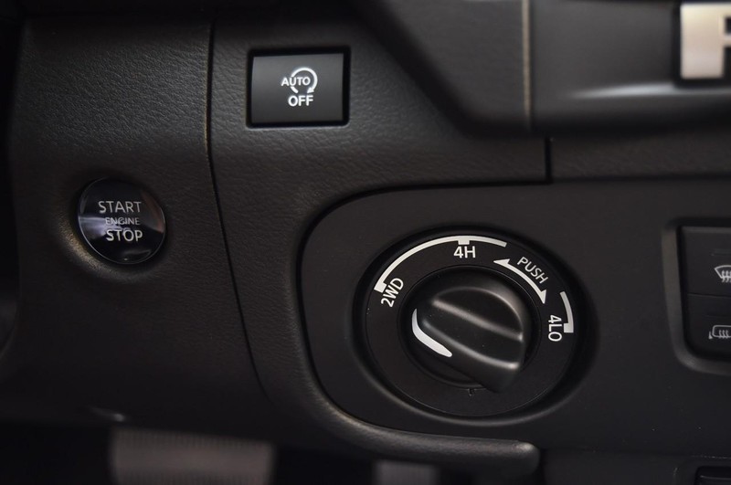 Nissan Frontier Vehicle Image 20