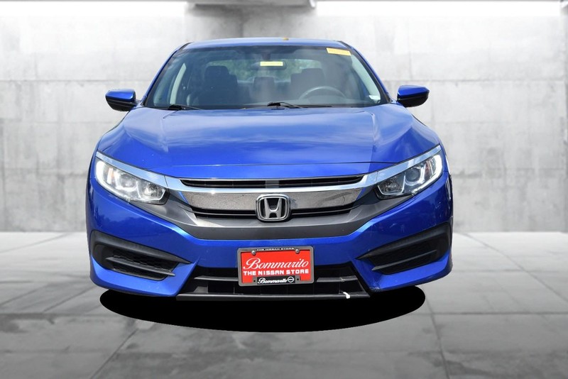 Honda Civic Sedan Vehicle Image 04