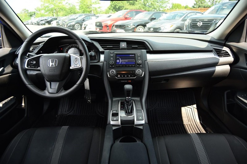 Honda Civic Sedan Vehicle Image 08