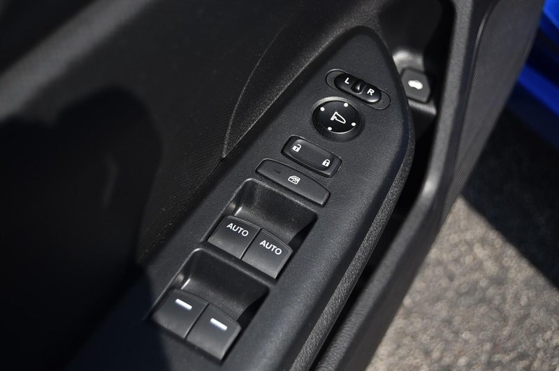Honda Civic Sedan Vehicle Image 09
