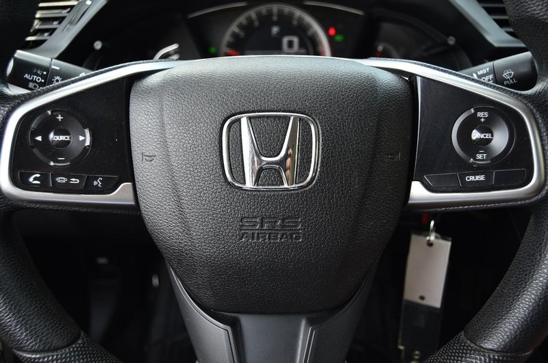 Honda Civic Sedan Vehicle Image 17
