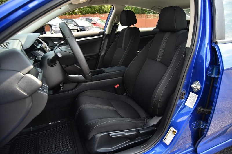 Honda Civic Sedan Vehicle Image 18