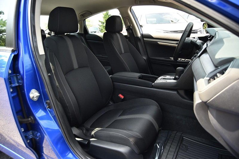 Honda Civic Sedan Vehicle Image 19